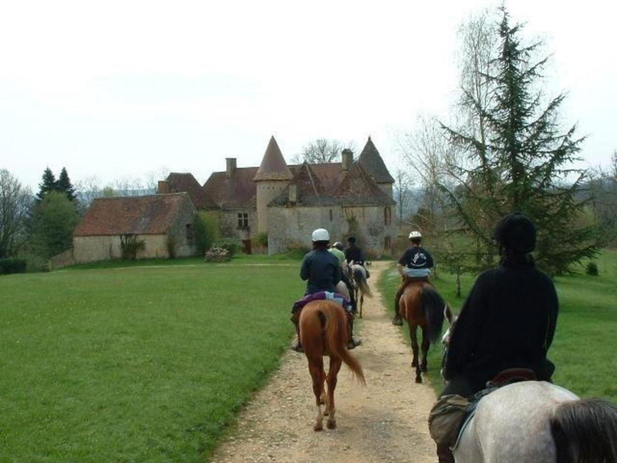 Centre Equestre Du Passe Temps Villa Degagnac Exterior photo